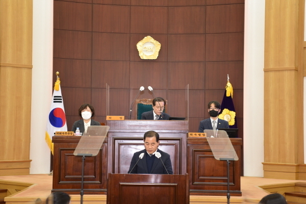  경산시의회(의장 박순득)제242회 경산시의회 정례회 제1차 본회의에서 예산결산특별위원회 위원장으로 권중석 의원을 선임 ⓒ파이낸셜데일리/경산시의회