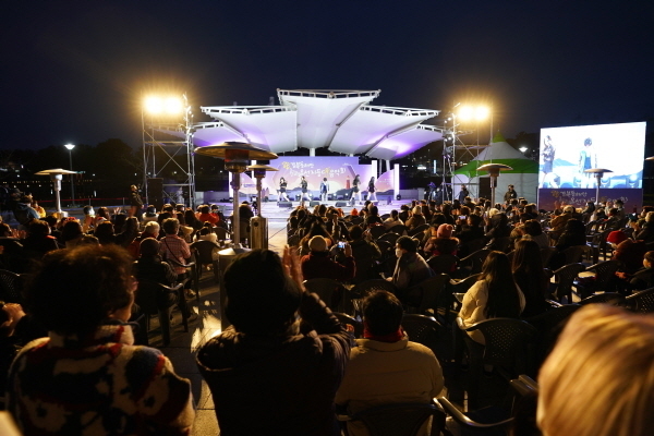 ‘경북 동해안 오선지 등대음악회 울진편 ⓒ파이낸셜데일리/ 경북문화관광공사