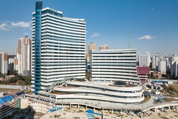 경기도청 광교신청사 전경. ⓒ 파이낸셜데일리 / 경기도청
