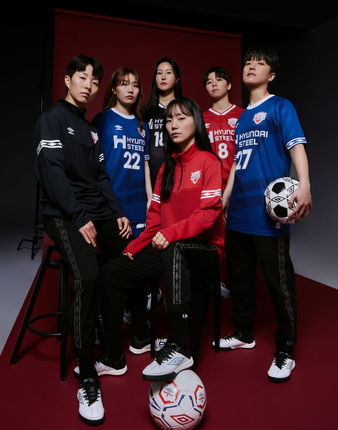 현대제철 레드엔젤스 유니폼+팀패키지 ⓒ 파이낸셜데일리 / 현대제철