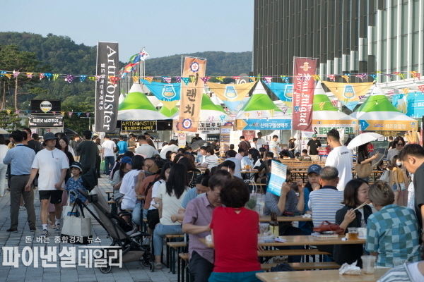 보문단지를 뜨겁게 달군 ‘경주 술술페스티벌’현장 ⓒ파이낸셜데일리/경주시