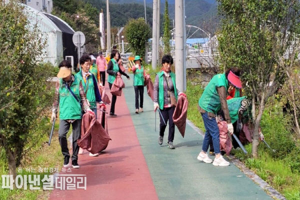 관내 주요 시가지 및 하천변 대청소 ⓒ파이낸셜데일리/고령군
