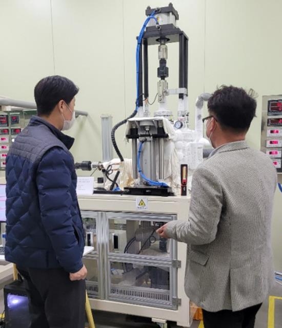 초저온베어링의 신뢰성 인증시험을 수행하고 있다. ⓒ 파이낸셜데일리 / 한국가스공사