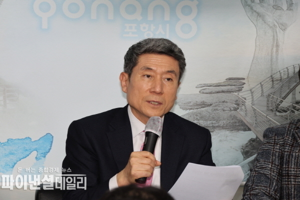 이강덕 시장, “정부가 지진 일괄배상에 대한 결단 보여달라” 강력 촉구 ⓒ파이낸셜데일리/포항시