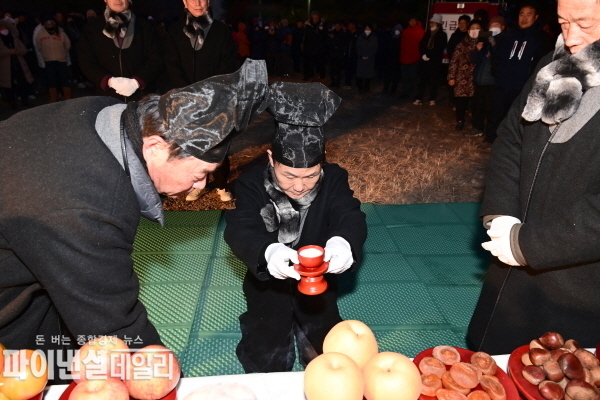 우곡면 청룡산 청운각에서 풍년기원 해맞이 행사 ⓒ파이낸셜데일리/고령군