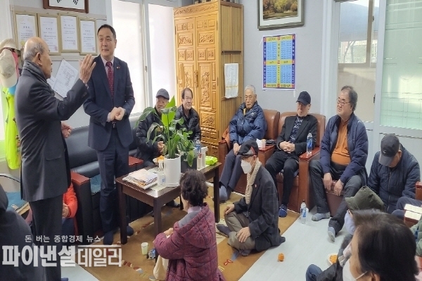 서부2동 안근상 신임 동장 취임 후 첫 행보 ⓒ파이낸셜데일리/경산시