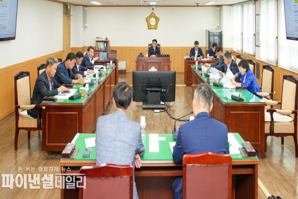  국책사업추진 및 원전특별위원회 간담회 ⓒ파이낸셜데일리/경주시의회
