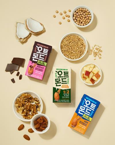 오트몬드 3종 연출 이미지. ⓒ 파이낸셜데일리 / 롯데칠성음료