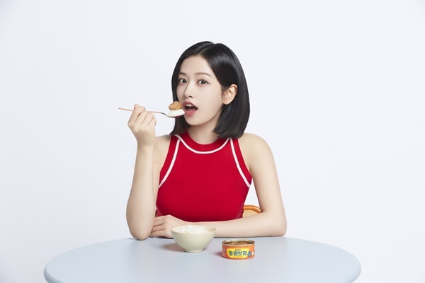 동원F&B, 가수 안유진 모델로 한 ‘동원맛참’ TV CF 공개. ⓒ 파이낸셜데일리 / 동원F&B