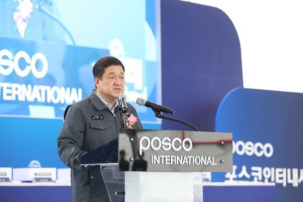 광양 제1LNG터미널 종합준공식에서 기념사를 하고 있는 포스코인터내셔널 이계인 사장. ⓒ 파이낸셜데일리 / 포스코인터내셔널