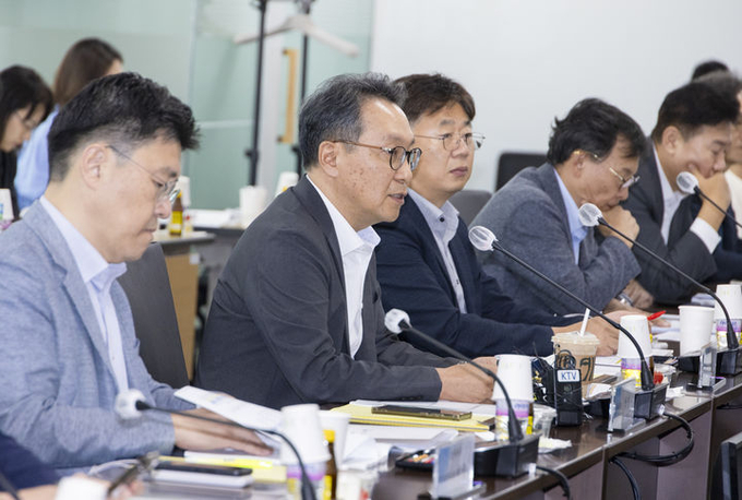 박민수 보건복지부 제2차관이 6일 오후 건강보험정책심의위원회에서 발언하고 있는 모습. ⓒ 파이낸셜데일리 / 보건복지부