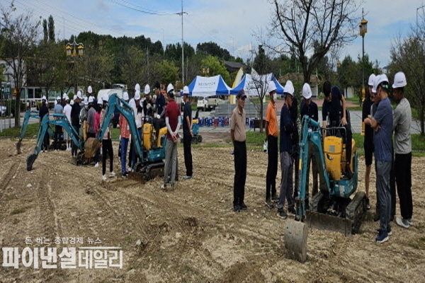 관내 농업인 70명을 대상 으로 25~26일까지 2일간 농기계 안전 및 현장실무 교육ⓒ파이낸셜데일리/성주군