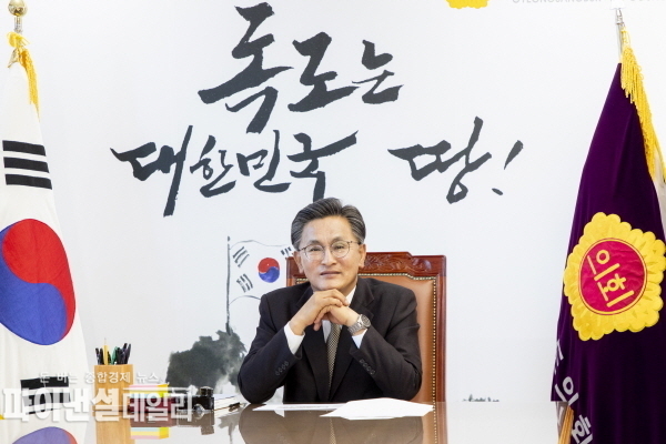 박성만 의장 2025년 자랑스러운 계명인상 수상 ⓒ파이낸셜데일리/경북도의회