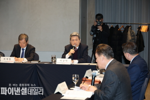 테이크호텔 광명에서 열린 ‘2025년 기후 위기 대응·에너지전환 지방정부협의회’ 정기총회에 참석ⓒ파이낸셜데일리/포항시