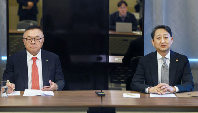 안덕근 사업통상자원부 장관은 이날 예정되었던 본계약 체결 참석을 위해 체코를 방문한 자리에서 기자간담회를 개최했다. ⓒ 파이낸셜데일리 / 산업부