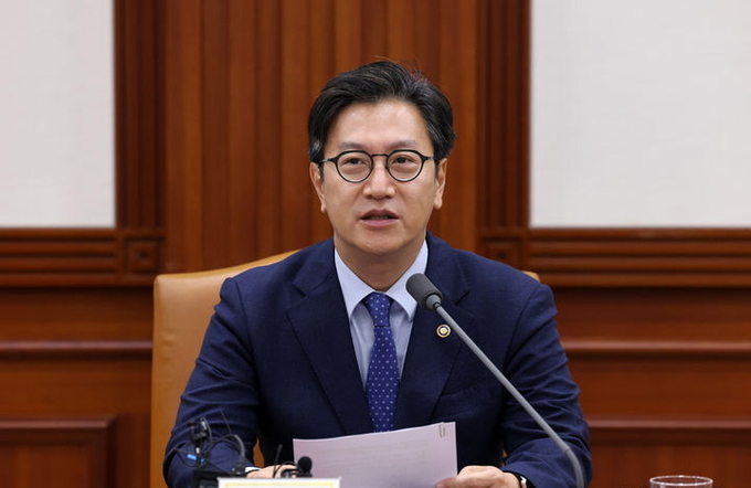 김범석 기획재정부 장관 직무대행 1차관이 21일 오전 서울 종로구 정부서울청사에서 열린 경제장관회의 겸 산업경쟁력강화관계장관회의에서 발언하고 있다. ⓒ 파이낸셜데일리 / 뉴시스