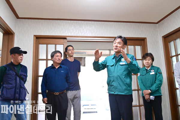 윤경희 청송군수는 군민들과 함께 본격적인 재건에 나서며 일상 회복에 속도를 내고 있다 ⓒ파이낸셜데일리/청송군