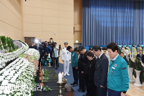  해상초계기 추락사고 순직 장병 영결식에 참석 ⓒ파이낸셜데일리/포항시