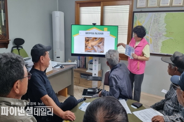 대한노인회 경주지회와 함께 경로당 분회 12곳 대상 폐의약품 회수 교육 ⓒ파이낸셜데일리/경주시