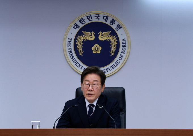 이재명 대통령이 23일 서울 용산구 대통령실 청사에서 열린 제1차 수석보좌관회의에서 발언하고 있다. ⓒ 파이낸셜데일리 / 뉴시스