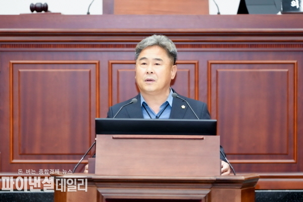 오상도 의원은 ‘중·저준위 방사성폐기물 지원 수수료 현실화’를 주제로 5분 자유발언ⓒ파이낸셜데일리/경주시의회