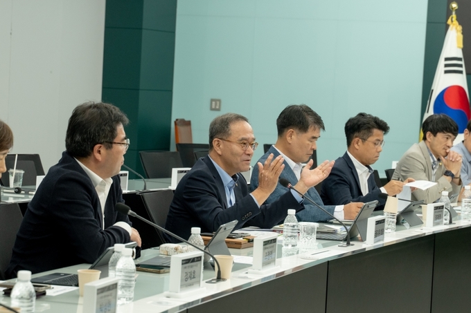 이찬우 NH농협금융지주 회장이 "ESG(환경·사회·지배구조)는 기업이 지속가능하기 위한 필수 요소로 체계를 정교하게 다듬어 미래를 준비해야 할 때"라고 강조했다. ⓒ 파이낸셜데일리 / NH농협금융지주