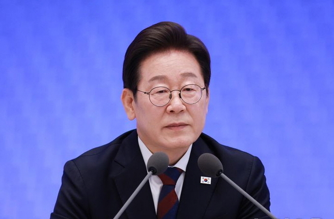  이재명 대통령이 3일 청와대 영빈관에서 열린 '대통령의 30일, 언론이 묻고 국민에게 답하다' 기자회견에서 마무리 발언을 하고 있다. ⓒ 파이낸셜데일리 / 뉴시스