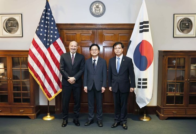 김정관 산업통상자원부 장관과 여한구 산업부 통상교섭본부장은 24일(현지 시간) 미국 워싱턴 D.C.에서 하워드 러트닉(Howard Lutnick) 미국 상무부 장관과 관세협상 타결방안을 심도있게 논의했다. ⓒ 파이낸셜데일리 / 뉴시스