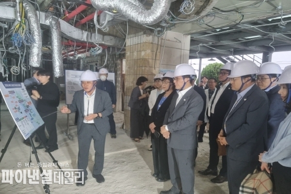 외교부 2차관, 국토부 항공정책실장‧도로국장, 경호처 정책관, 경호안전통제단 기획실장, 경북도 경제부지사, 경주시장, 경북 APEC 준비지원단장, 한국도로공사장, 한국공항공사장 직무대행‧김해공항장 등 해공항, 경주 나들목(IC), 동국대 경주병원 현장을 들러 2025 에이펙(APEC) 정상회의 항공‧교통‧의료 분야 준비 상황을 점검했다. ⓒ파이낸셜데일리/경북도