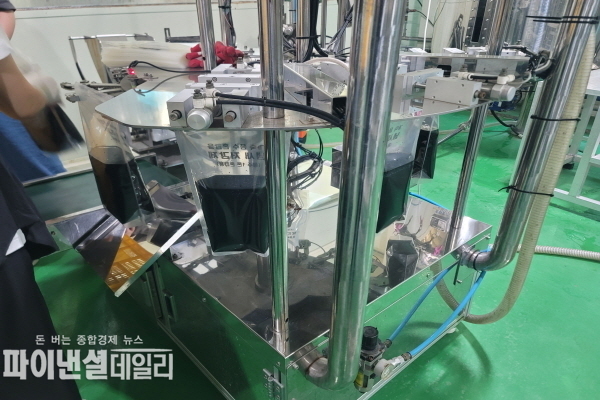 국내 최초 다용도 축사 냄새 저감제 생산 공급 ⓒ파이낸셜데[일리/경주시