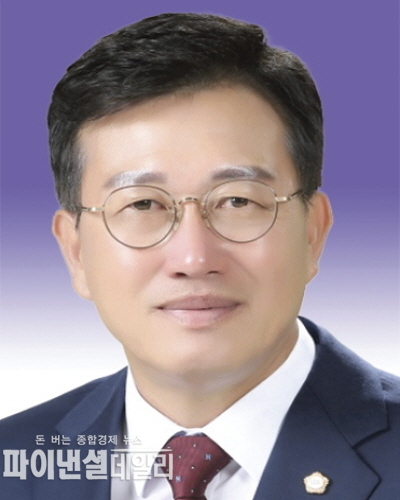 경북도의회 이철식 의원(경산, 국민의힘) ⓒ파이낸셜데일리/경북도의회