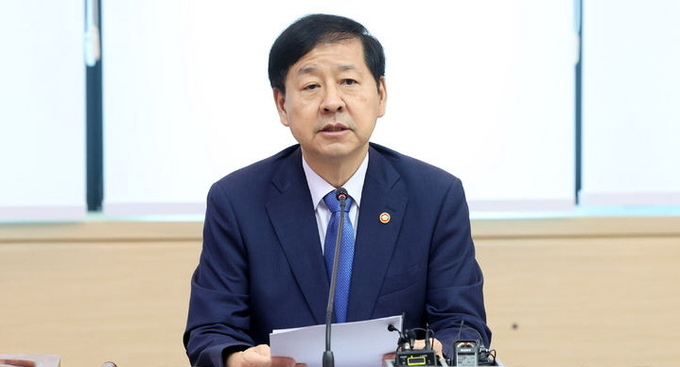 구윤철 경제부총리 겸 기획재정부 장관이 1일 오전 서울 종로구 정부서울청사에서 열린 '공공기관운영위원회'에서 모두발언을 하고 있다. ⓒ 파이낸셜데일리 / 뉴시스