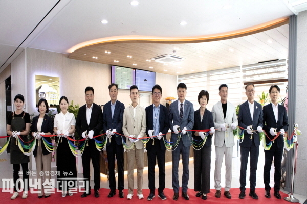  ‘카페 클라우든 인재개발원점’ 개소식 ⓒ파이낸셜데일리/경북도