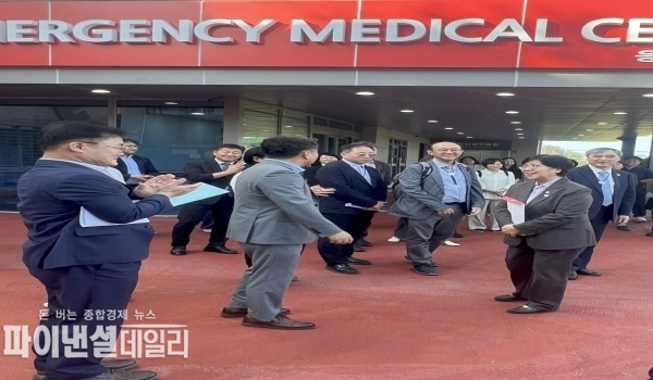 정은경 보건복지부 장관이 1일 2025 APEC 정상회의 응급의료지원 현장 점검을 위해 개최지인 경주를 방문 ⓒ파이낸셜데일리/경주시