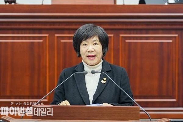 한순희 의원 제293회 경주시의회 임시회 제1차 본회의에서 ‘간병에 대한 공공 지원 강화’ 주제 5분 자유발언ⓒ파이낸셜데일리/경주시의회
