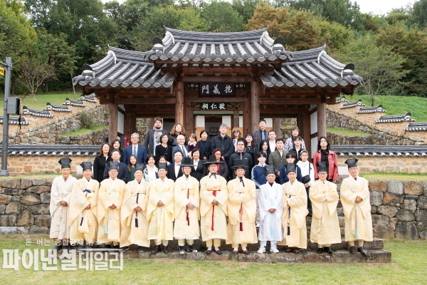 미국, 러시아, 우즈베키스탄, 카자흐스탄, 키르기스스탄 등 5개국에서 24명을 포함해 국내 후손 8명 등 총 32명의 후손이 구미를 방문 ⓒ파이낸셜데일리/구미시