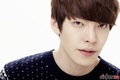 벼락스타 김우빈, SBS 연기대상 이끈다