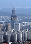 제2롯데월드, 안전논란 또 다시 재점화.. 조기 개장 '빨간불'