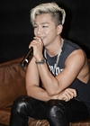 빅뱅 태양, 4년 만에 신곡 '눈 코 입' 들고 상남자로 돌아온다 