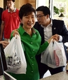 [종합]朴대통령, 김포 로컬푸드 직판장 방문, 농산물 유통 점검
