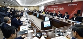 朴대통령, 금융기관 '보신주의' 질타…
