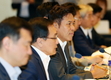 SK텔레콤, 5G폰 지원금 첫 하향 조정…통신사 출혈경쟁