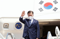 文대통령, 알링턴 국립묘지 첫 참배…美하원의장 면담도