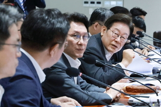 이 대통령 "산재 사망사고 반복기업엔 경제 제재…대출·투자 불이익"