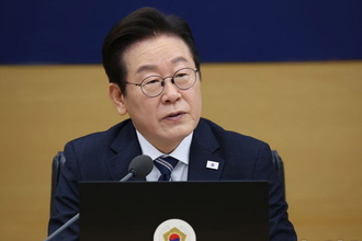대통령실 "한미 관세 협상 교착…李, 기업 손해 강요 않겠다는 의지 확고"