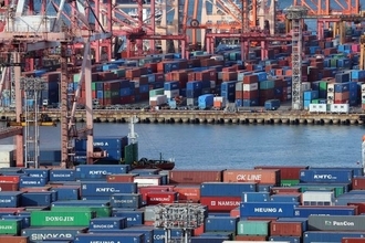 정부 "경기 회복 흐름 지속…중동 지정학적 불확실성은 우려"(종합)