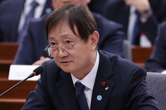 금감원장, 사모펀드 CEO 만나 "사회적 신뢰 훼손하면 공적 개입 불가피"