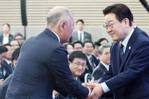 이 대통령, 현대차 새만금 9조 투자에 "정주영 회장이 자랑스러워 할 것"(종합)